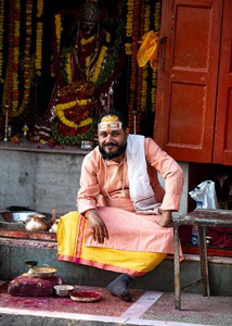 Varanasi-India-man-on-street
