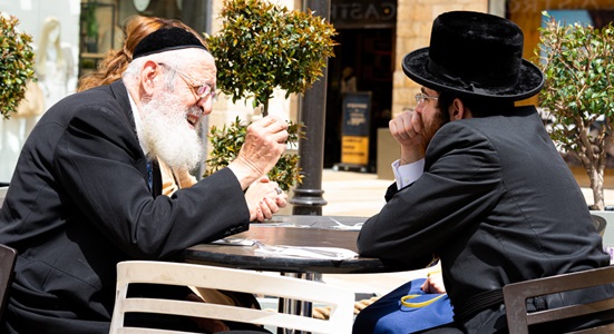 Israel-Jerusalem-Old-City-Men-Talking