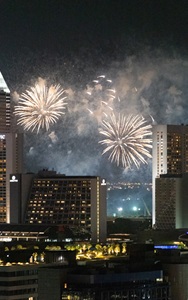 Singapore-City-Fireworks